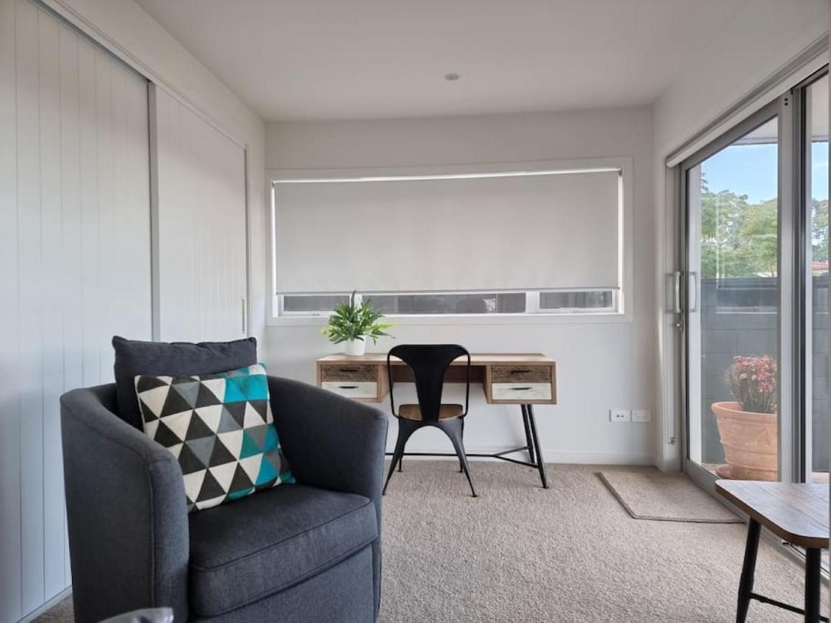 Fabulous Castor Bay 1 Bedroom With Views And Skytv Auckland Exteriör bild