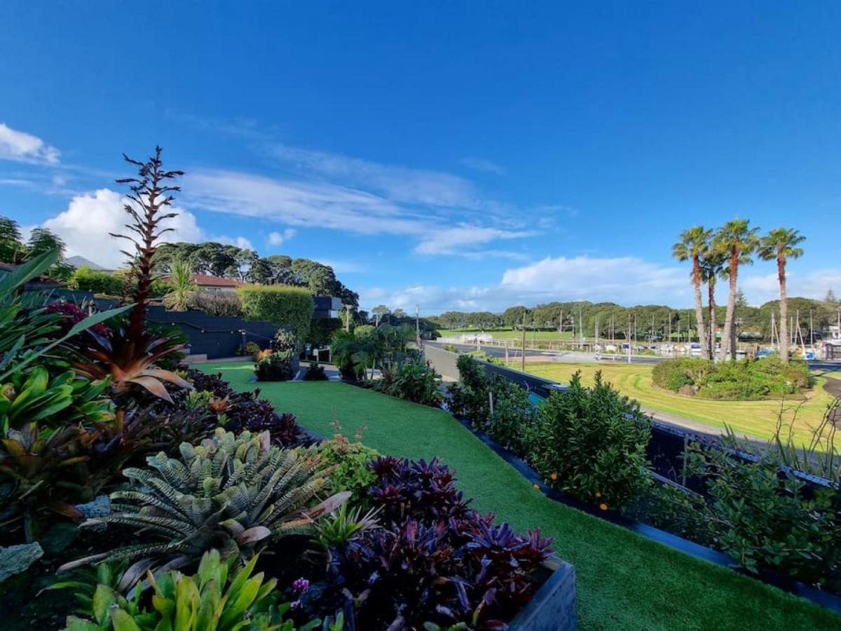 Fabulous Castor Bay 1 Bedroom With Views And Skytv Auckland Exteriör bild